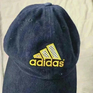 ADIDAS Baseball cap. Navy w gold & white. Adjustable back.